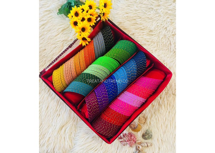 24 SET DOTTED MATTE BANGLES 24 SET DOTTED MATTE BANGLES