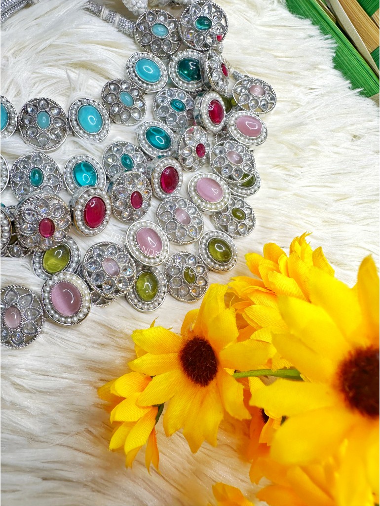 SILVER STONE NECKLACE